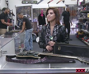 Historias de porno padre y hija pawnstar cumple un rockstar - xxx pawn