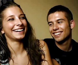 Madura sexy video joven pareja de españoles pareja hecho en casa